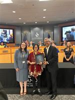 Eunice Santoso receiving the TI STEM Award