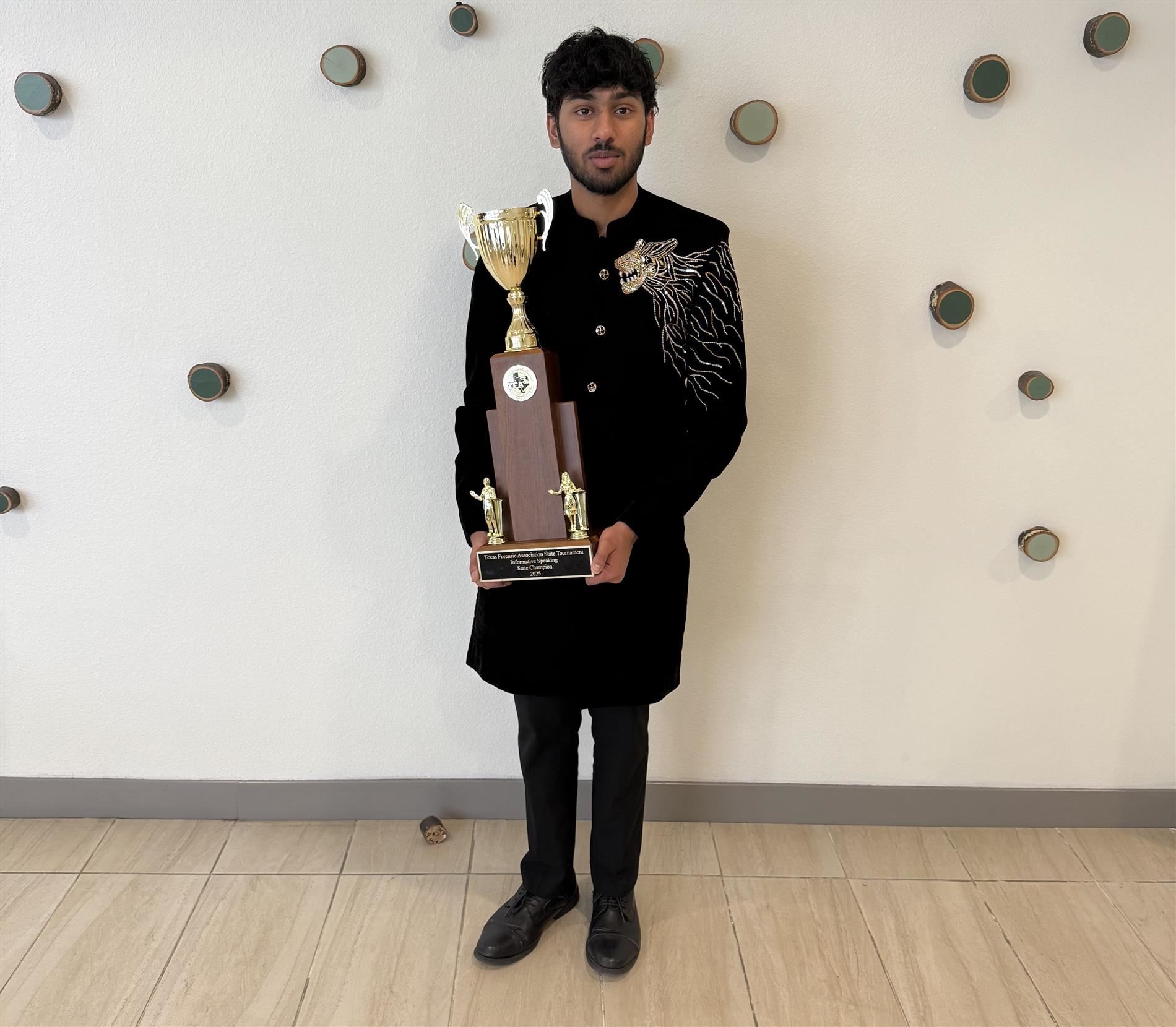 Image of Sahith Reddy with his award.